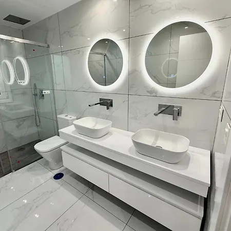 Mi Capricho 12 - Luxury Beachfront Apartment- Costa Del Sol Apartment *